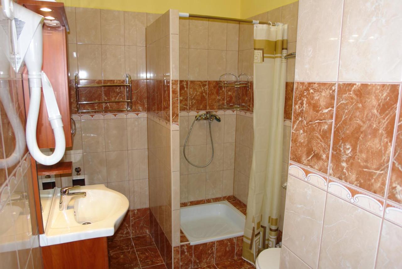 Holdlux Apartmanok ชาร์วาร์ ภายนอก รูปภาพ