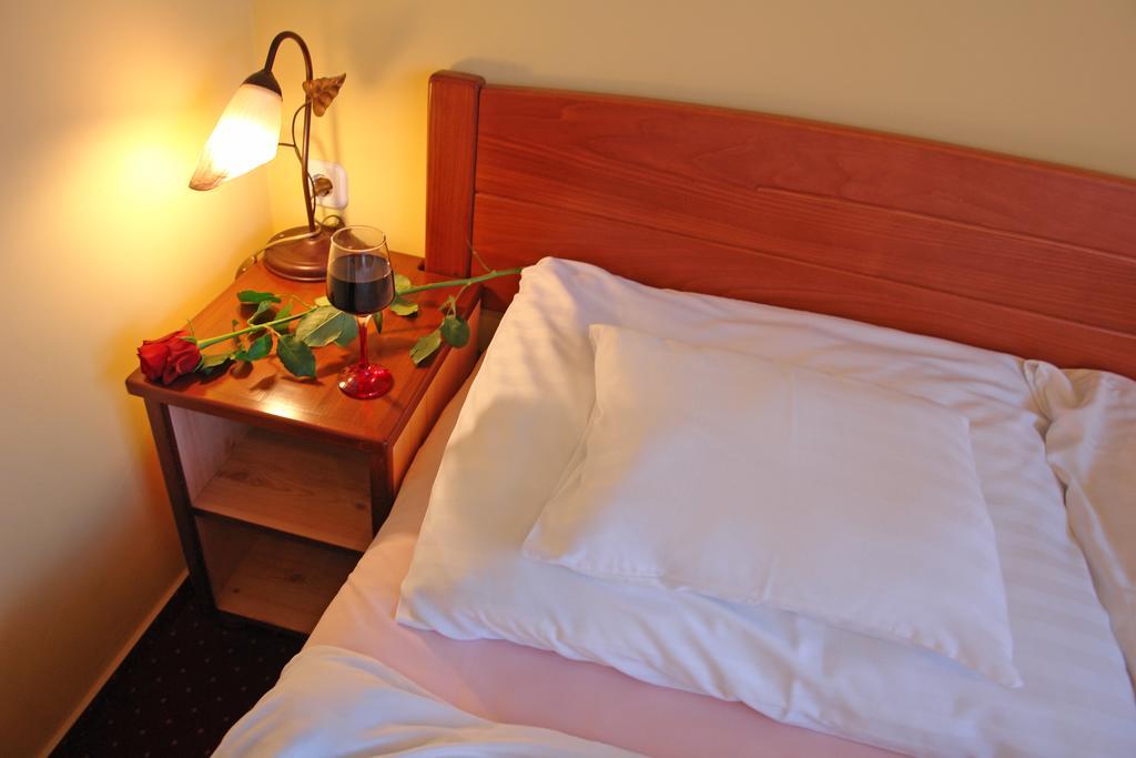 Holdlux Apartmanok ชาร์วาร์ ภายนอก รูปภาพ