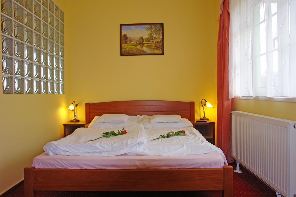 Holdlux Apartmanok ชาร์วาร์ ภายนอก รูปภาพ