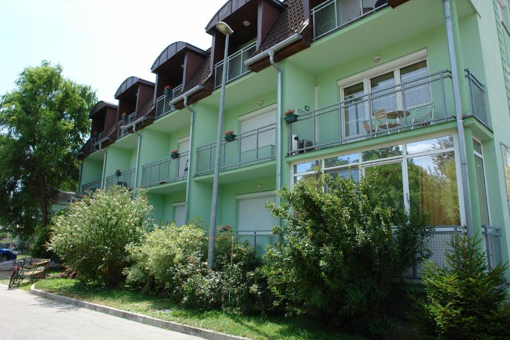Holdlux Apartmanok ชาร์วาร์ ภายนอก รูปภาพ