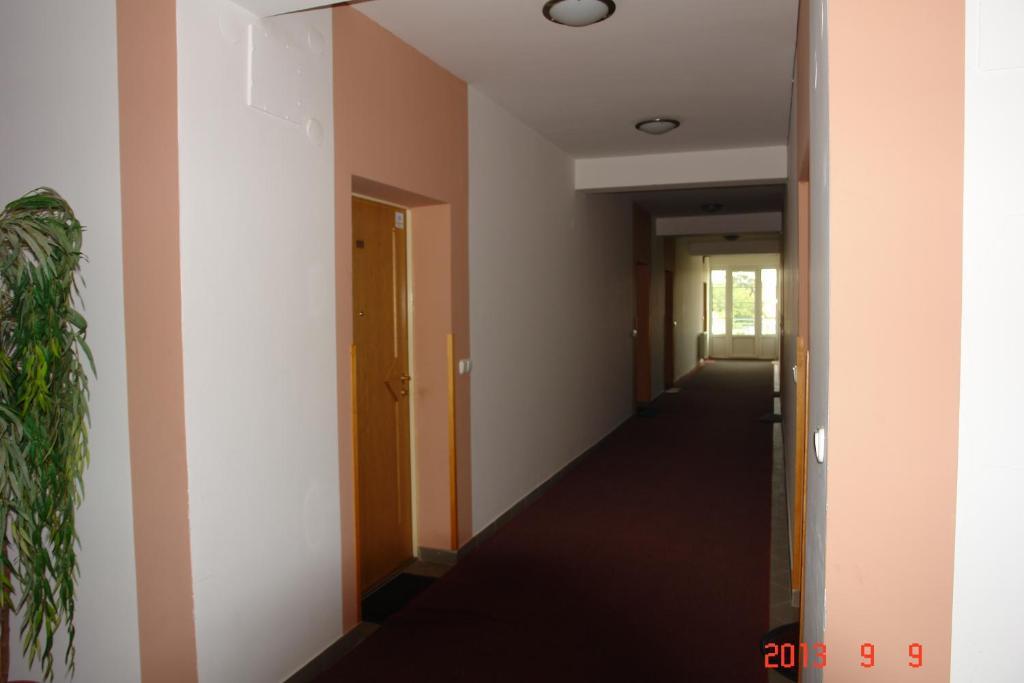 Holdlux Apartmanok ชาร์วาร์ ภายนอก รูปภาพ